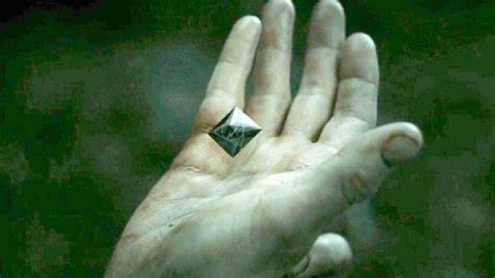 Why didn't Harry use the Resurrection Stone to bring back his parents?